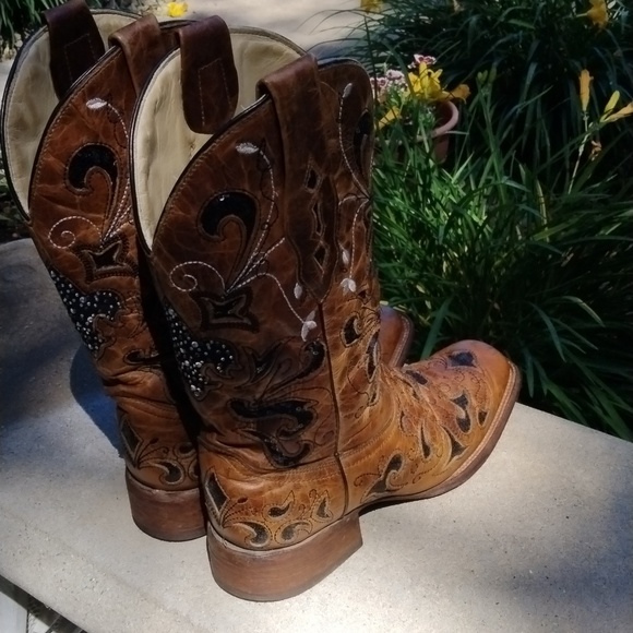 CORRAL A2840 - WOMEN'S INLAY EMBROIDERY AND STUDS BROWN SQUARE TOE  BOOT size 9 - Picture 9 of 16